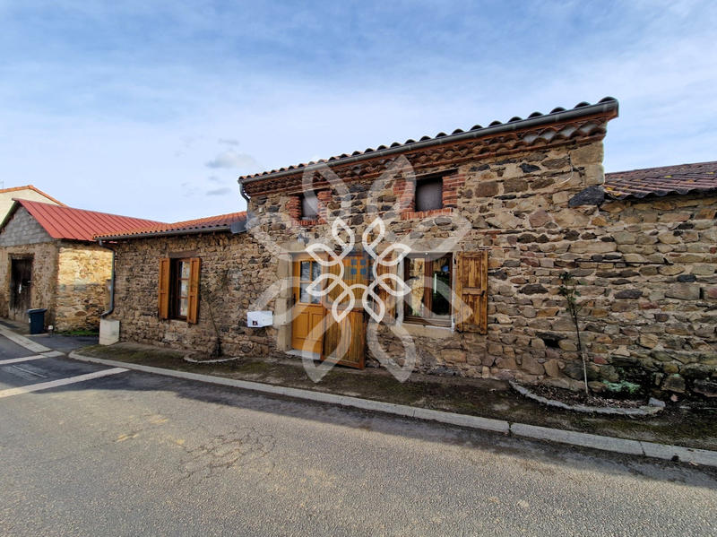 Maison de village - 70 m² - 3 pièces