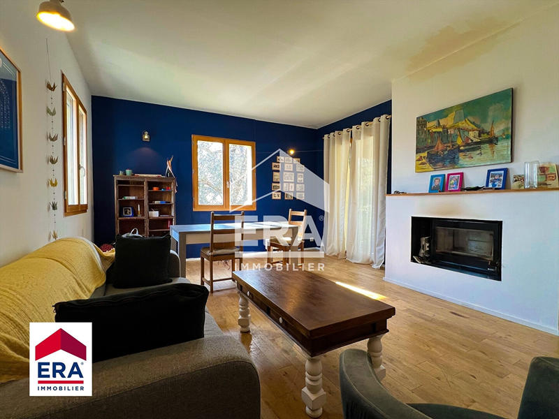 Maison - 210 m² - 8 pièces