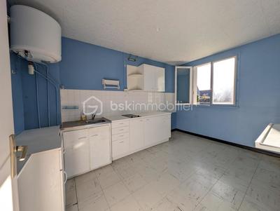 Maison - 75 m² - 4 pièces