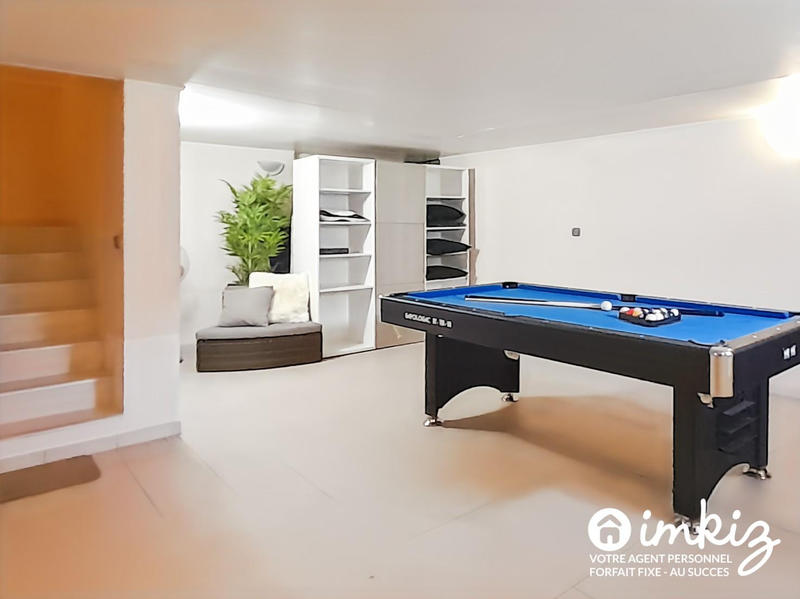 Maison - 139 m² - 6 pièces