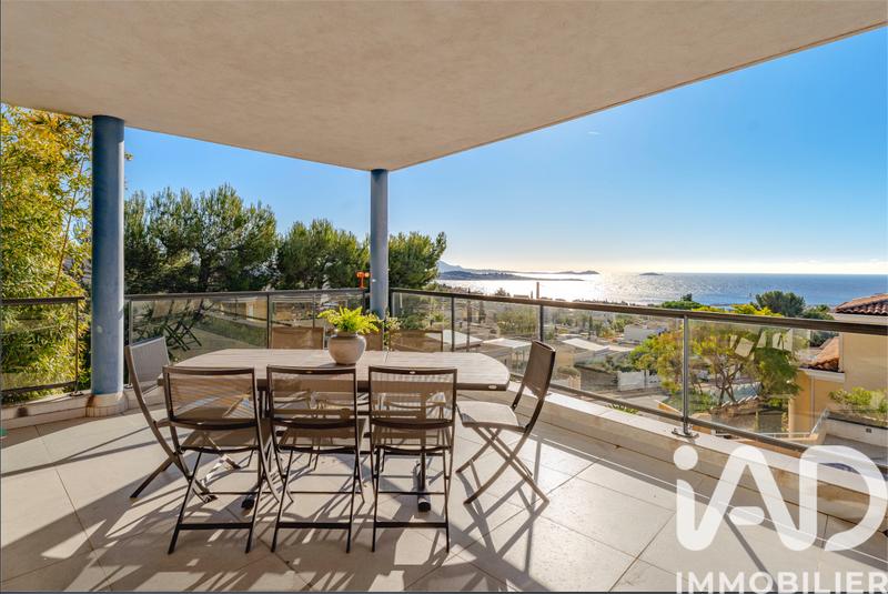 Appartement - 110 m² - 4 pièces