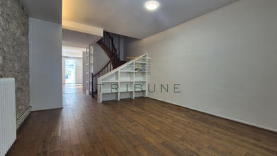 Maison - 180 m² - 6 pièces