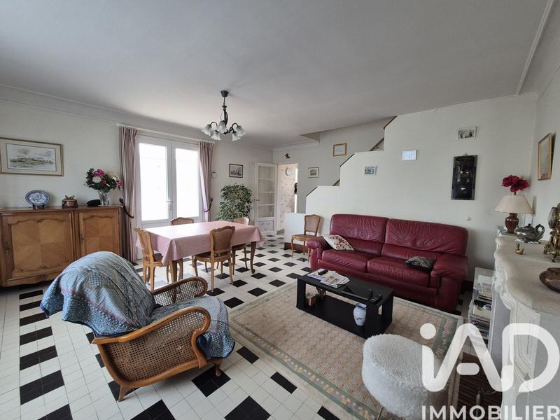 Maison - 120 m² - 4 pièces