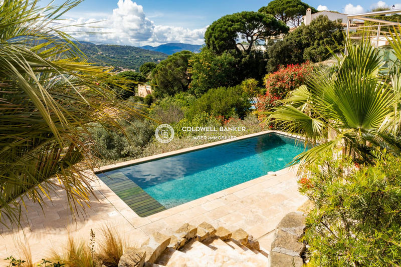 Villa - 250 m² - 7 pièces