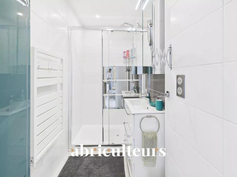 Penthouse - 78 m² - 3 pièces