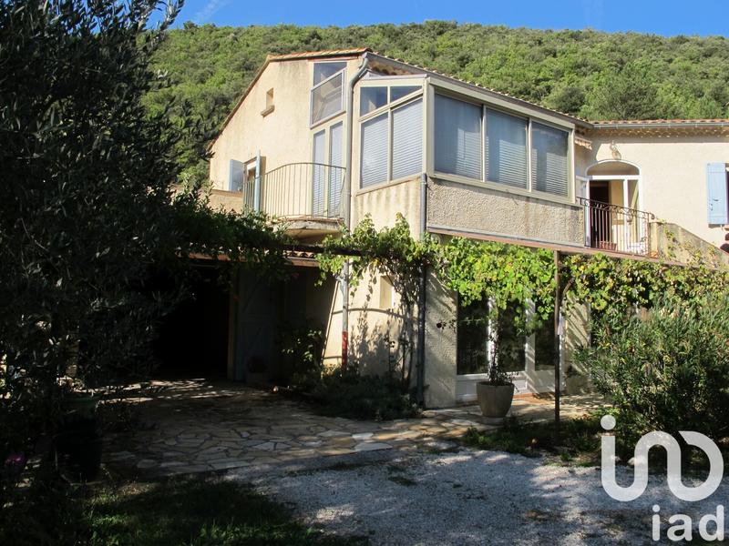 Maison - 196 m² - 8 pièces