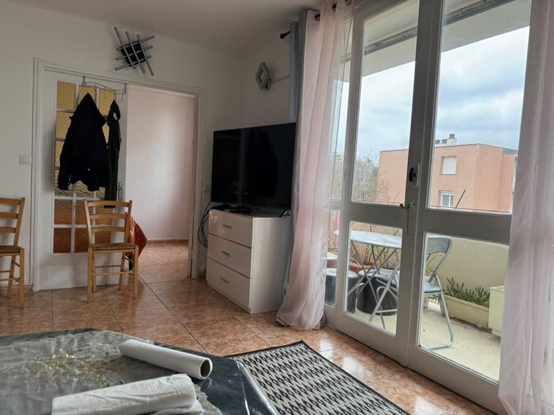Appartement - 75 m² - 4 pièces