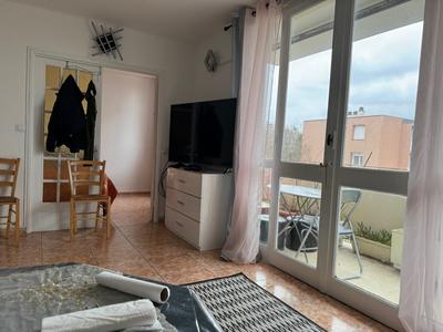 Appartement - 75 m² - 4 pièces