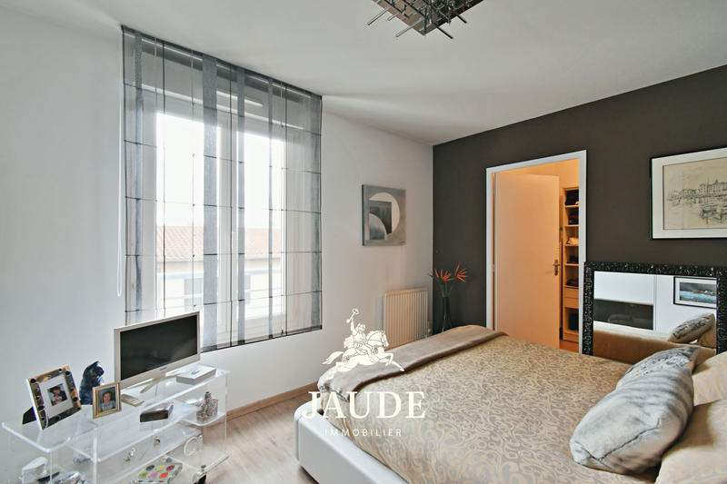 Appartement - 91 m² - 3 pièces