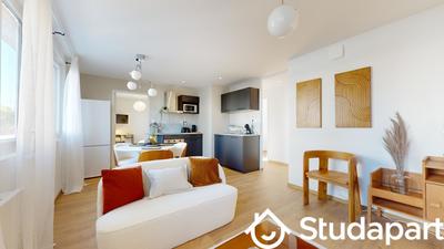 Chambre - 61 m² - 1 pièce