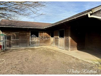 Maison - 133 m² - 8 pièces