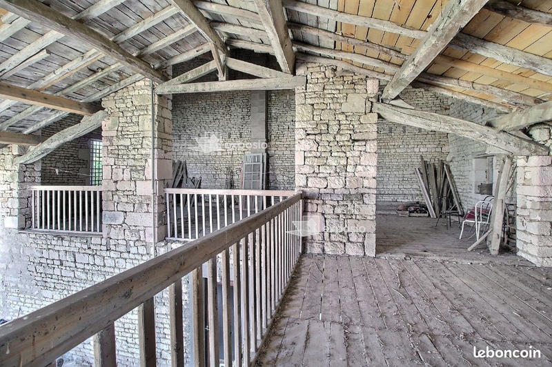 Maison - 182 m² - 6 pièces