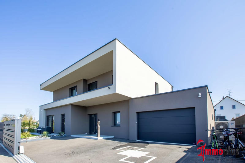 Maison - 171 m² - 6 pièces