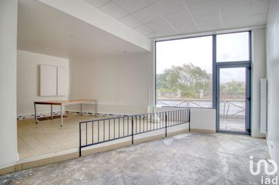 Local commercial - 87 m²