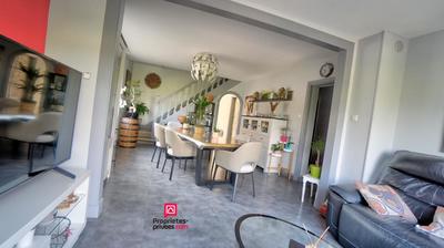 Maison - 120 m² - 6 pièces