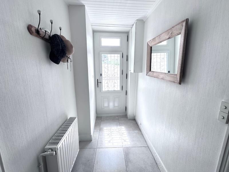 Maison - 180 m² - 8 pièces