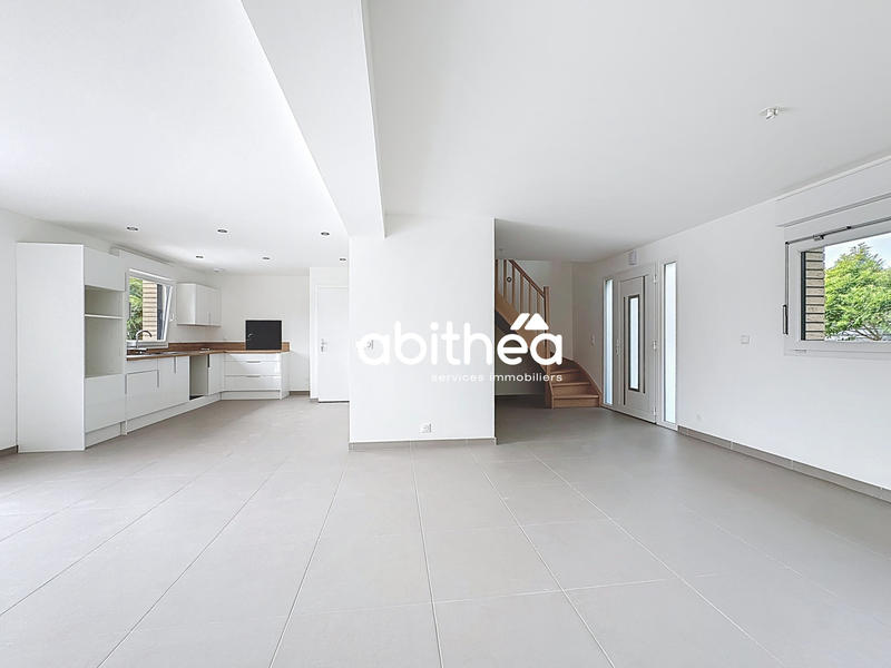 Maison - 108 m² - 5 pièces