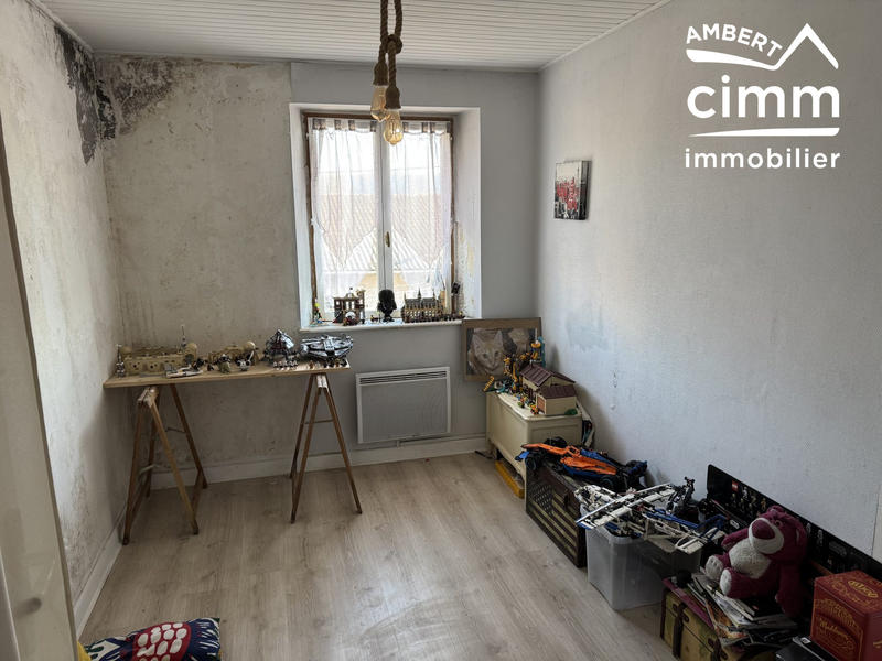 Maison - 85 m² - 6 pièces