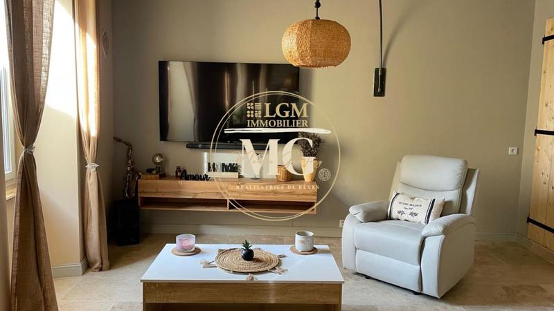 Maison - 185 m² - 6 pièces