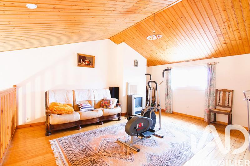 Maison - 140 m² - 7 pièces