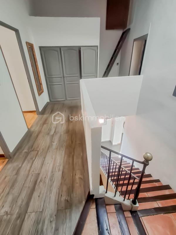 Maison - 170 m² - 7 pièces