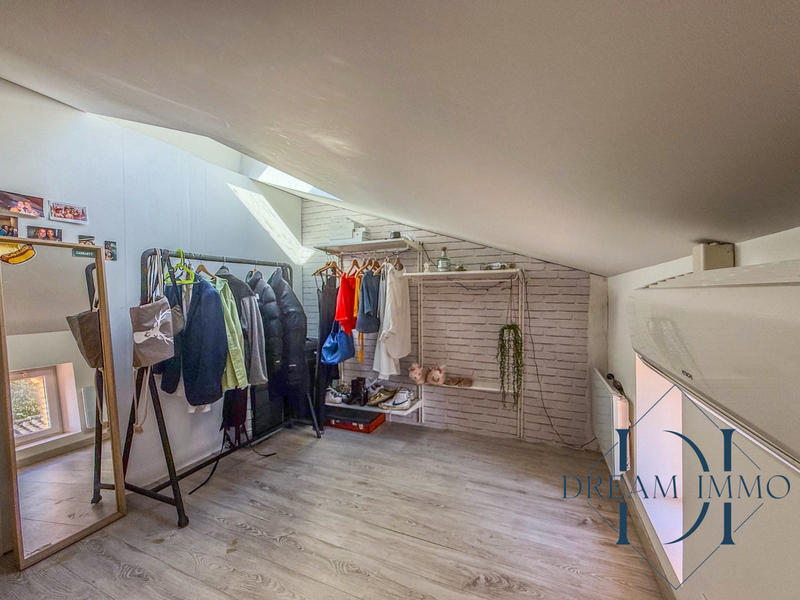 Maison - 190 m² - 7 pièces