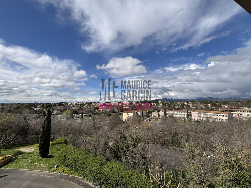 Appartement - 68 m² - 4 pièces