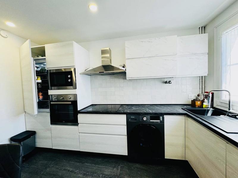 Appartement - 65 m² - 4 pièces