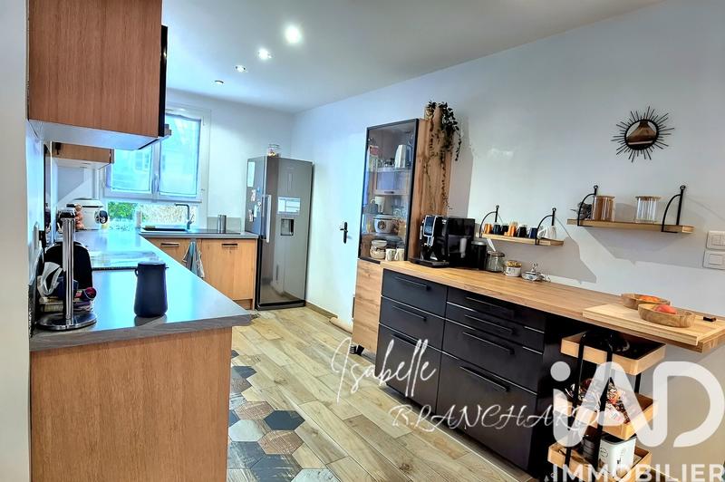 Maison - 134 m² - 7 pièces