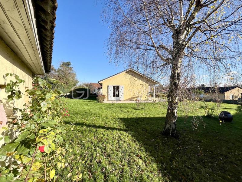 Maison traditionnelle - 89 m² - 5 pièces