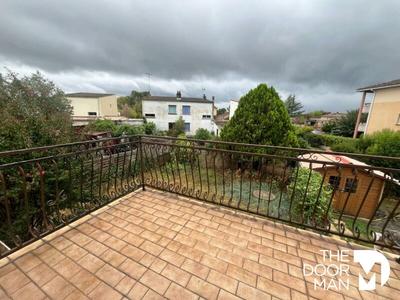 Maison de ville - 86 m² - 5 pièces