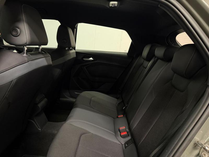 Audi A1 Sportback 30tfsi s-Line - 36400Kms