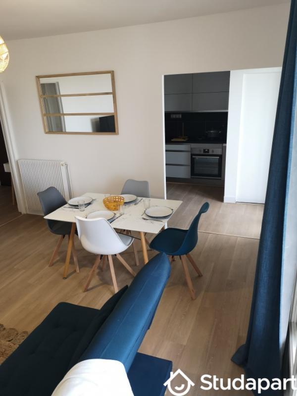 Chambre - 15 m² - 1 pièce