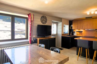 Appartement - 103 m² - 5 pièces