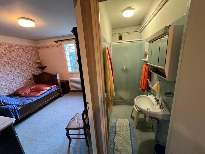 Maison - 240 m² - 5 pièces