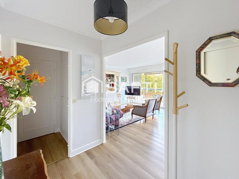 Appartement - 70 m² - 3 pièces