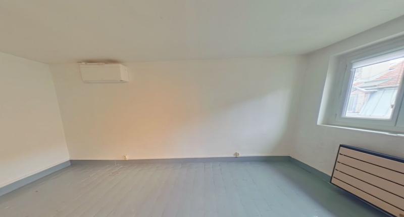 Studio - 49 m² - 1 pièce