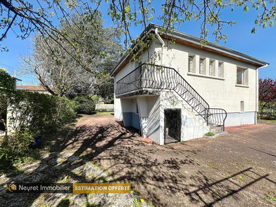 Maison - 96 m² - 4 pièces