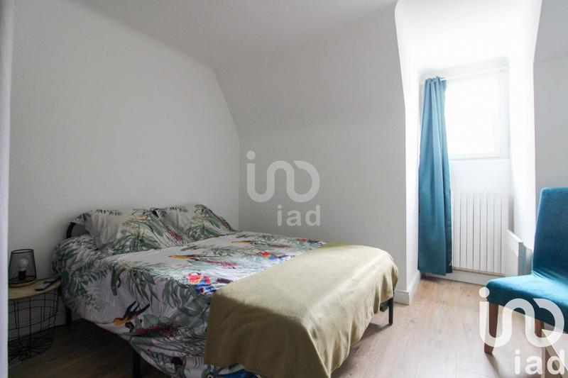 Maison - 200 m² - 6 pièces