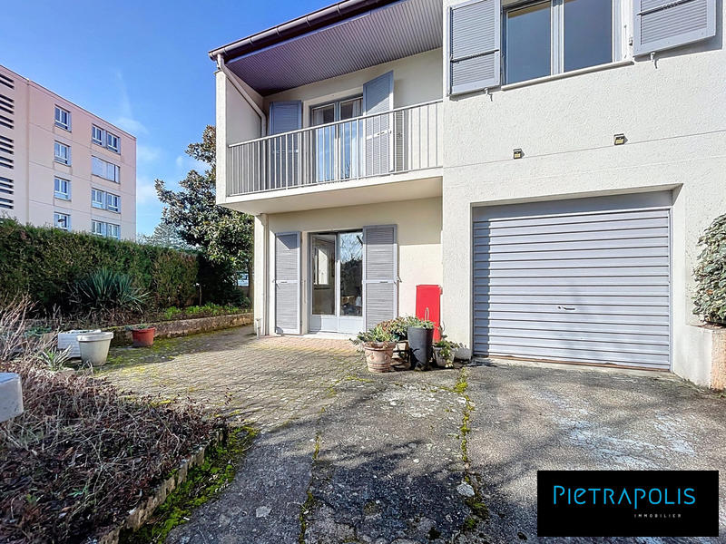 Maison - 84 m² - 4 pièces