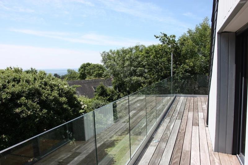 Maison - 222 m² - 11 pièces