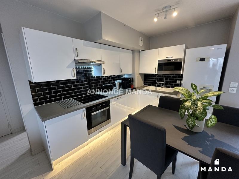 Appartement - 60 m² - 3 pièces