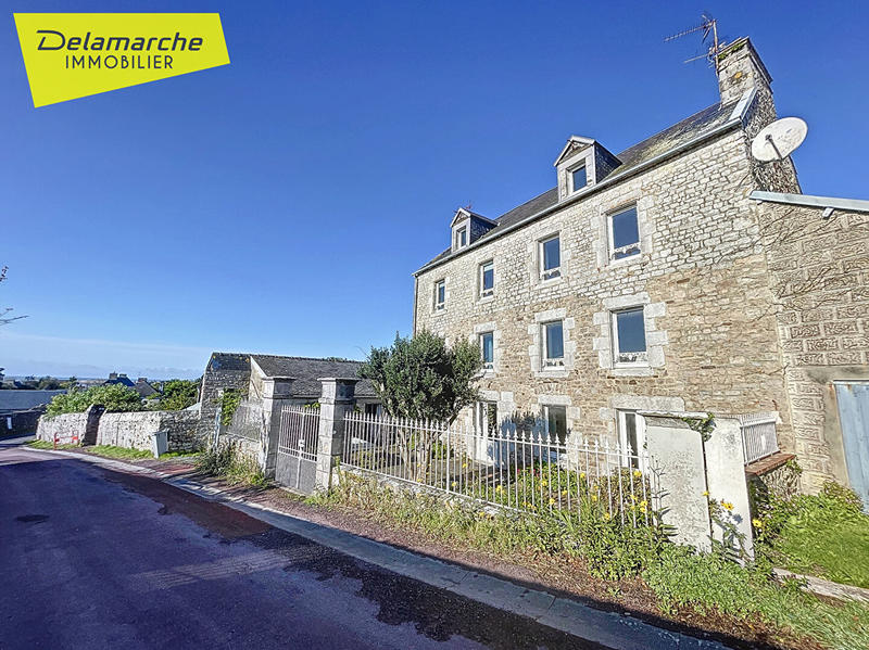 Maison - 205 m² - 6 pièces