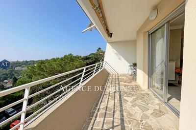 Appartement - 110 m² - 5 pièces