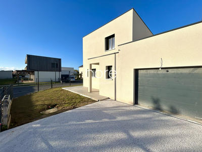 Maison contemporaine - 115 m² - 5 pièces