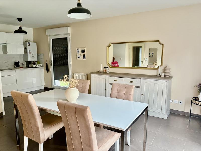 Maison - 84 m² - 6 pièces