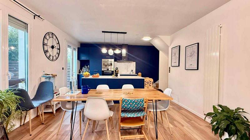 Maison - 156 m² - 5 pièces