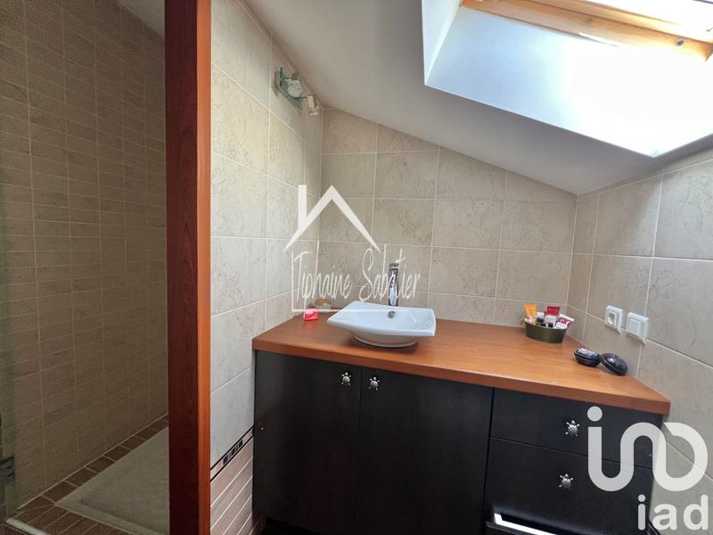 Maison - 206 m² - 7 pièces