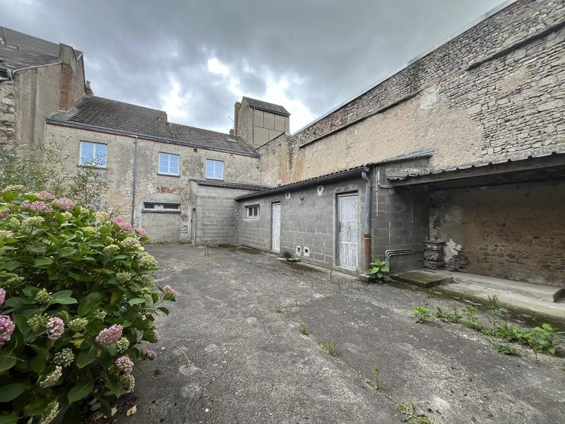 Maison - 141 m² - 5 pièces