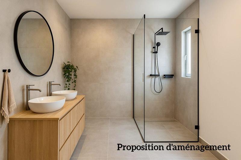 Maison traditionnelle - 216 m² - 7 pièces